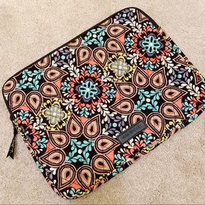 VERA BRADLEY 🌸 Laptop Sleeve